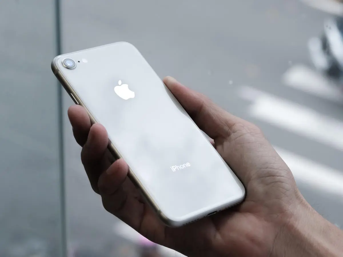 iOS 18.4.1